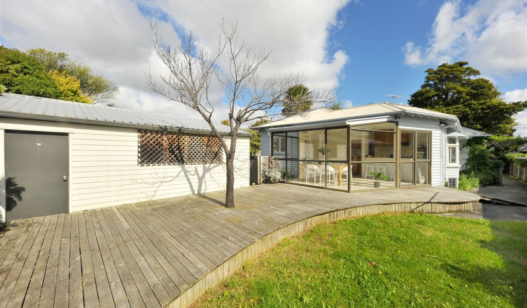 9a Ngaio Street, Saint Martins, Christchurch 8022