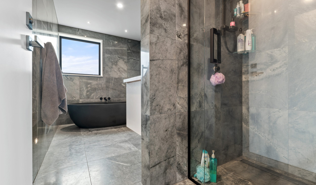 48 Huntsbury Avenue, Huntsbury, Canterbury 8022 New Zealand