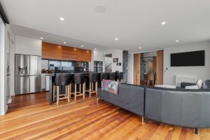 48 Huntsbury Avenue, Huntsbury, Canterbury 8022 New Zealand