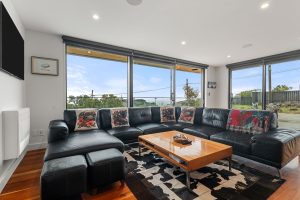 48 Huntsbury Avenue, Huntsbury, Canterbury 8022 New Zealand