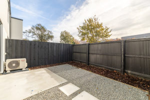 1/55 Opawa Road, Waltham, Christchurch 8023 New Zealand