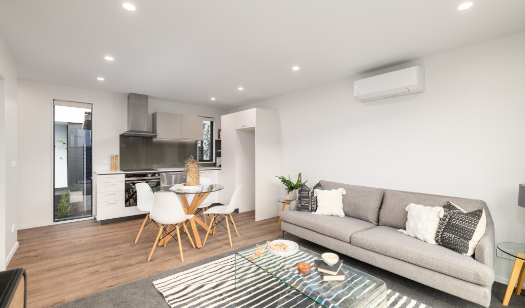 1/55 Opawa Road, Waltham, Christchurch 8023 New Zealand