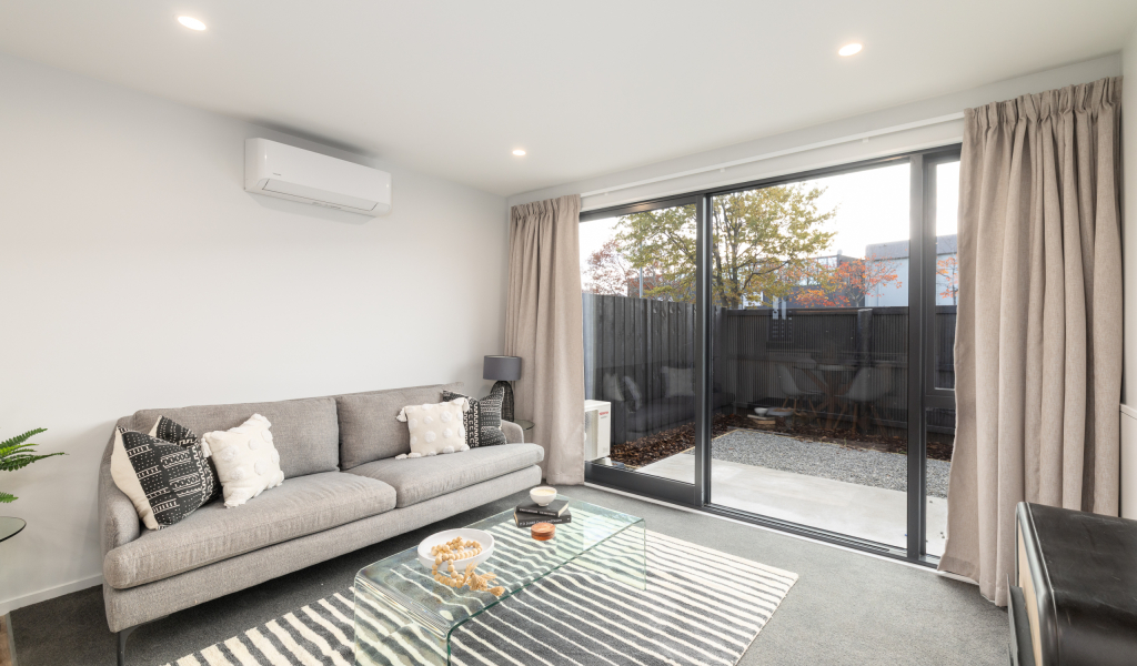 1/55 Opawa Road, Waltham, Christchurch 8023 New Zealand