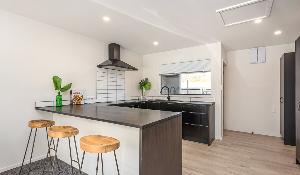 7/71B Main Road, Redcliffs, Christchurch 8081 New Zealand
