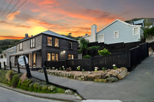 2 Ripon Street, Lyttleton, Canterbury 8082 New Zealand