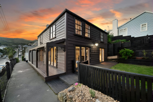 2 Ripon Street, Lyttleton, Canterbury 8082 New Zealand