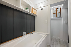 2 Ripon Street, Lyttleton, Canterbury 8082 New Zealand