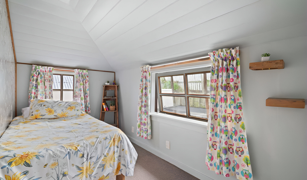 2 Ripon Street, Lyttleton, Canterbury 8082 New Zealand