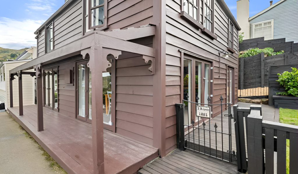 2 Ripon Street, Lyttleton, Canterbury 8082 New Zealand