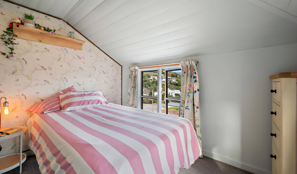 2 Ripon Street, Lyttleton, Canterbury 8082 New Zealand