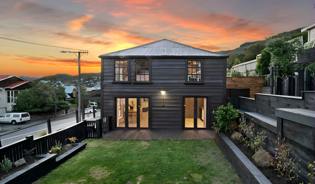 2 Ripon Street, Lyttleton, Canterbury 8082 New Zealand