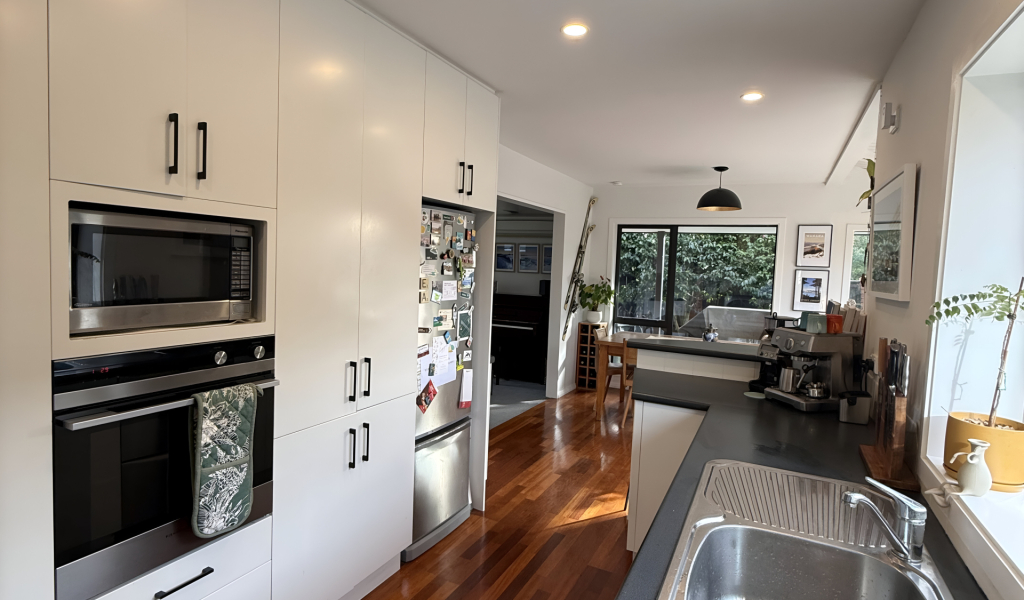 1 Swithland Place, Avonhead, Christchurch 8042 New Zealand