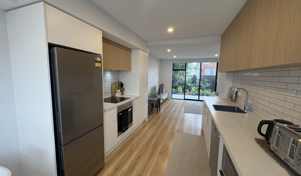 5/12 New Brighton Road, Shirley, Canterbury 8061 New Zealand