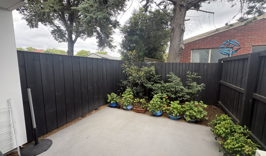 5/12 New Brighton Road, Shirley, Canterbury 8061 New Zealand