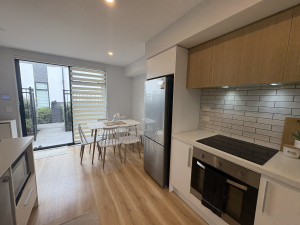 5/12 New Brighton Road, Shirley, Canterbury 8061 New Zealand