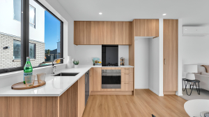 2/116 Aldwins road, Phillipstown, Christchurch 8062 New Zealand