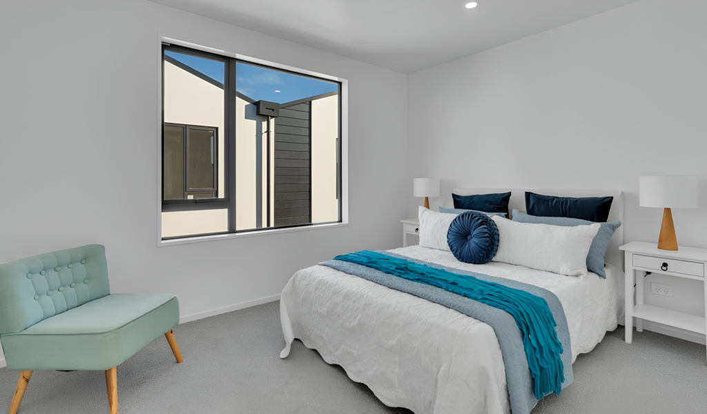 2/116 Aldwins road, Phillipstown, Christchurch 8062 New Zealand
