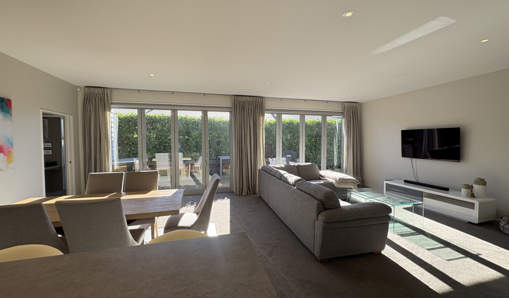27 Rydal Street, Hoon Hay, Christchurch 8025 New Zealand