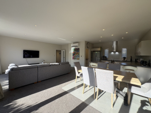 27 Rydal Street, Hoon Hay, Christchurch 8025 New Zealand