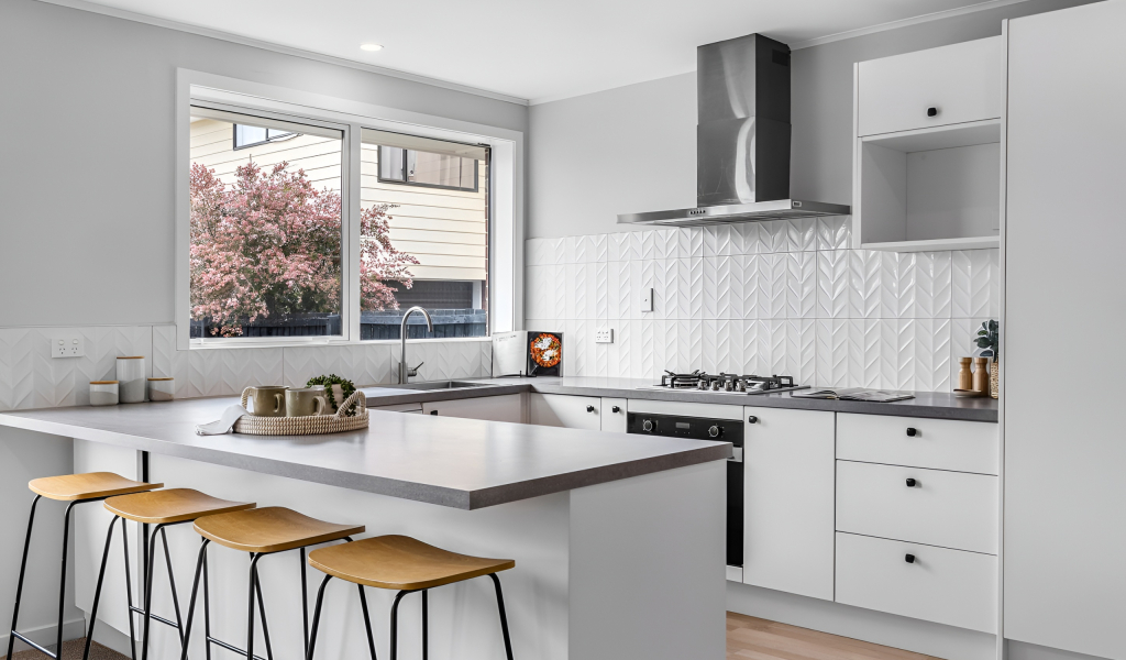 44 Flower Street, Bryndwr, Canterbury 8053 New Zealand