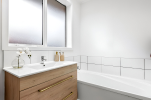44 Flower Street, Bryndwr, Canterbury 8053 New Zealand