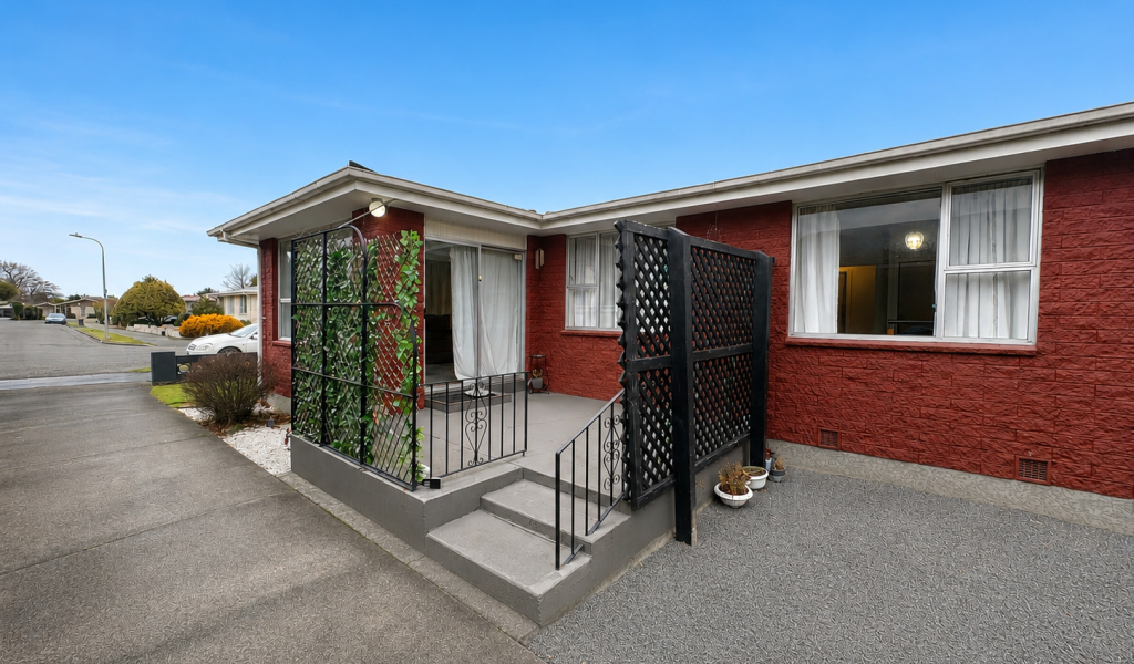 1/61 Reynolds Avenue, Bishopdale, Christchurch 8053 New Zealand